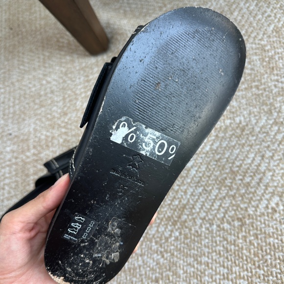 COS Contrast-Stitch Buckled Leather Slides - Picture 12 of 16